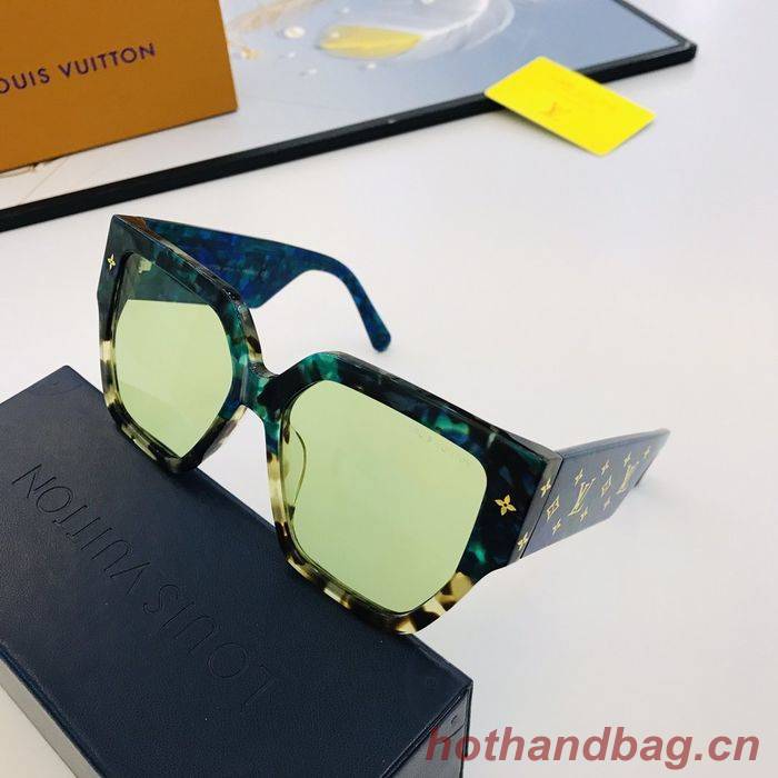 Louis Vuitton Sunglasses Top Quality LVS00930